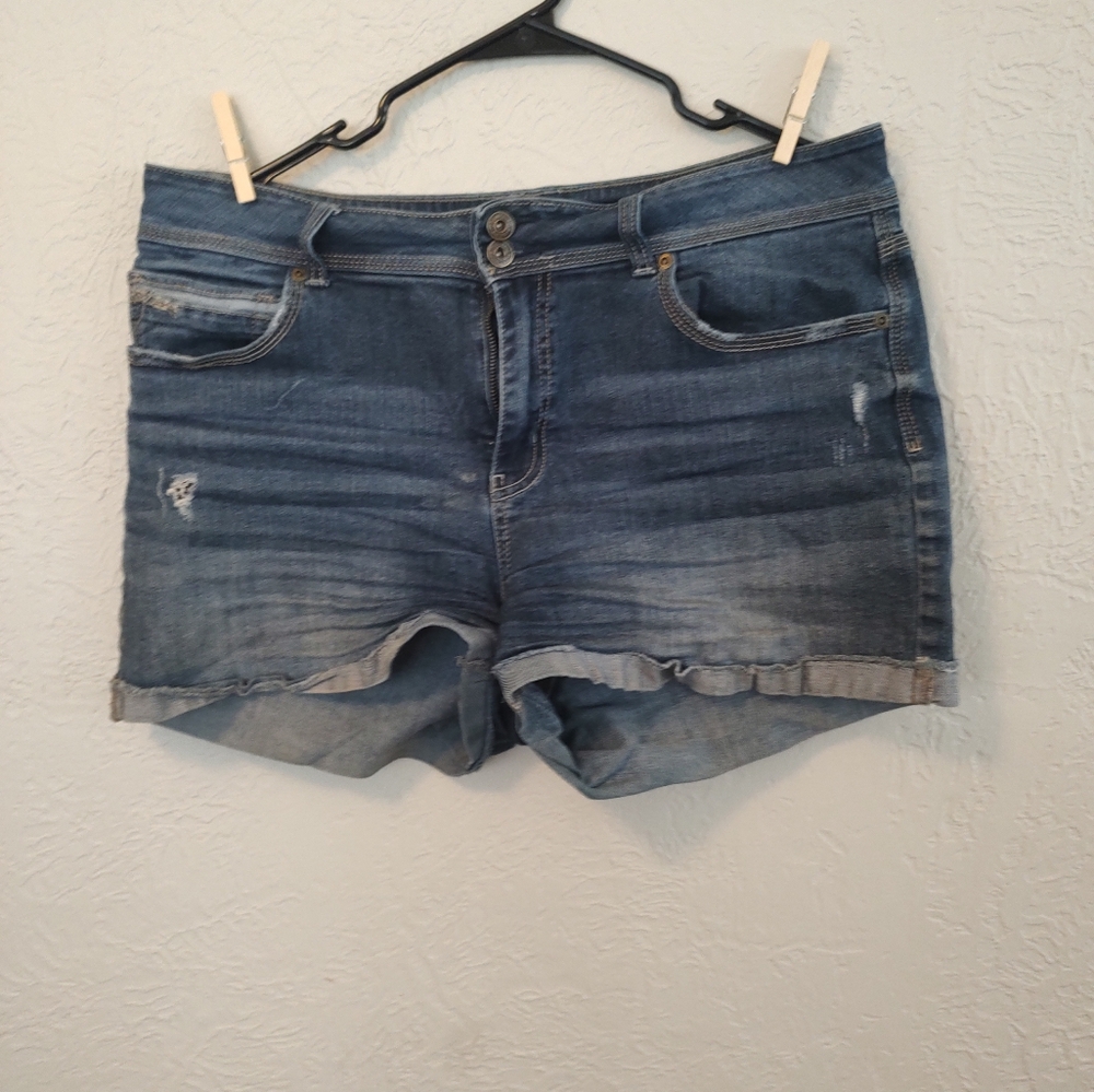 Maurices brand women's shorts